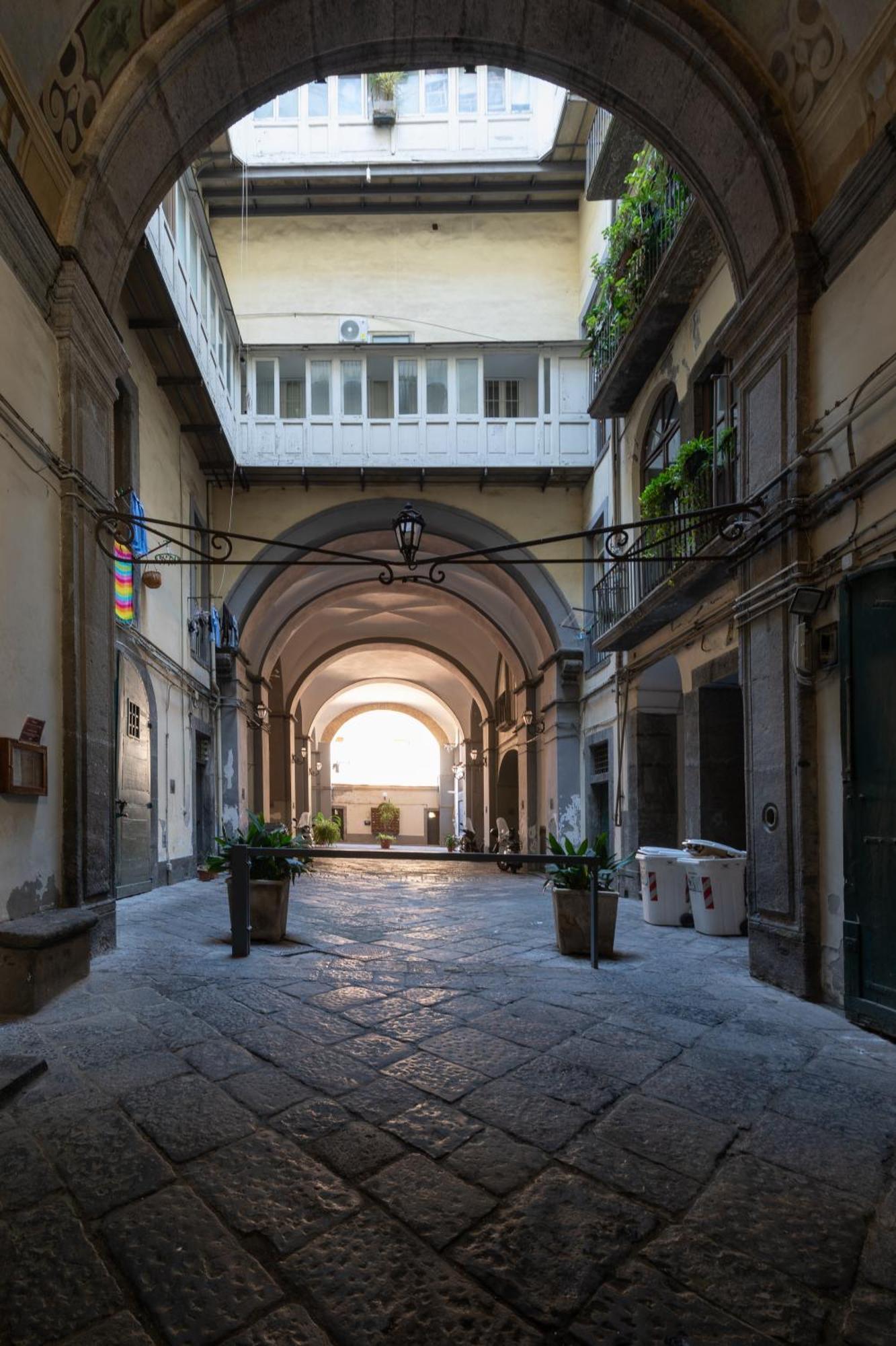 Residenza Principe Di Carafa Hotel Napoli Exterior foto