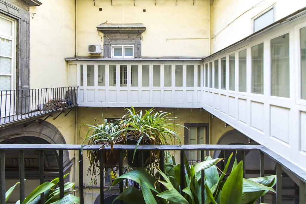 Residenza Principe Di Carafa Hotel Napoli Exterior foto